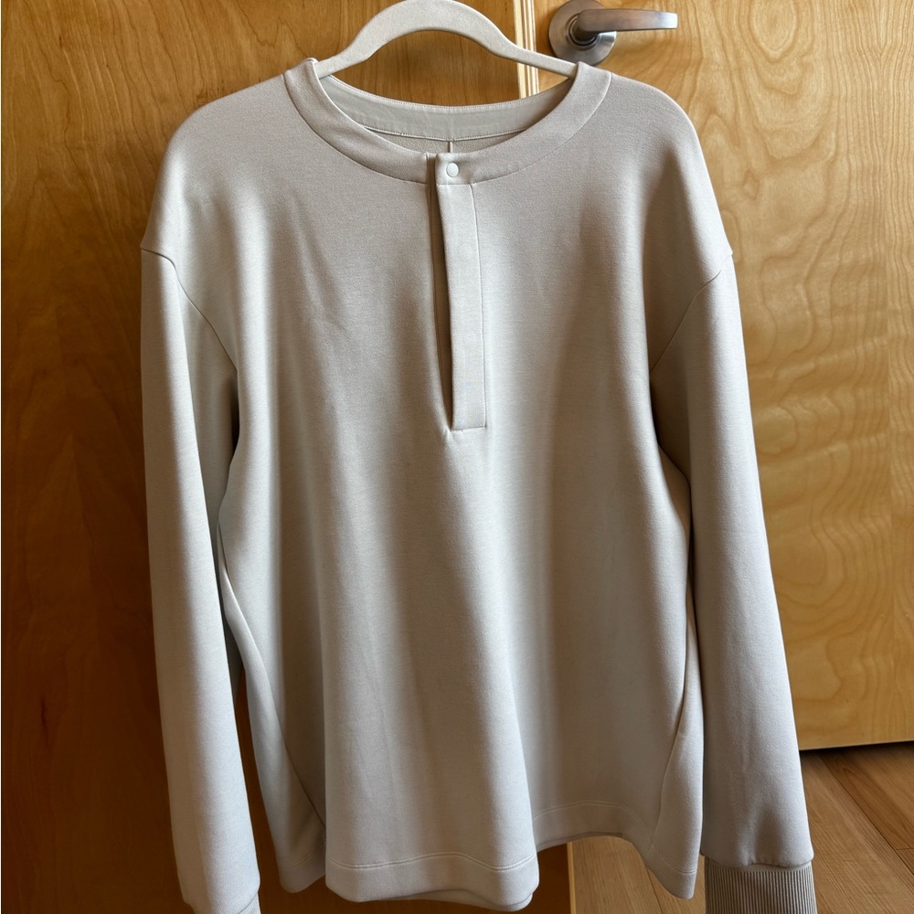 Lululemon Ivory/Tan Softstreme Henley - size M